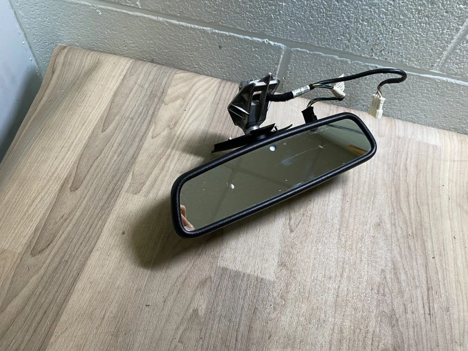 ESPEJO RETROVISOR DELANTERO MERCEDES BENZ E63 CLS63 OEM 07-11 HOME LINK Foto 1 de 4