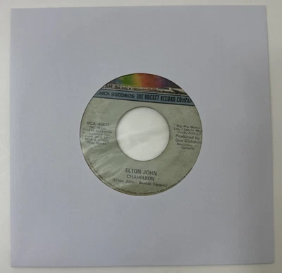 Elton John Chameleon/Bite Your Lip Mca 45 1976 Foto 1 de 4