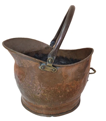 Vintage Helmet shaped copper coal scuttle Bucket with swing handle - Image 1 of 4