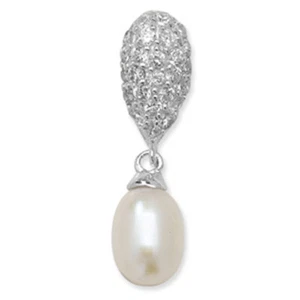 18Carat White Gold & White Freshwater Pearl & Diamonds Earrings,Pendant & Chain - Picture 1 of 10