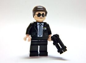 LEGO Marvel Avengers Agent Coulson MINIFIGURE, from 76077, 2017 figure