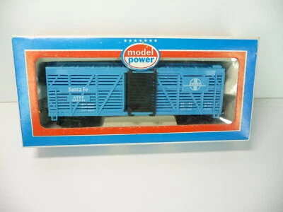 Model Power  40' Cattle Car 8011 Santa Fe HO - Image 1 of 4