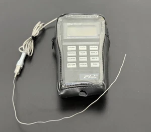 COLE-PARMER DIGI-SENSE MODEL 91100-40 THERMOCOUPLE THERMOMETER - Picture 1 of 5