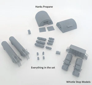N Scale Hanks Propane Sales - Picture 1 of 4