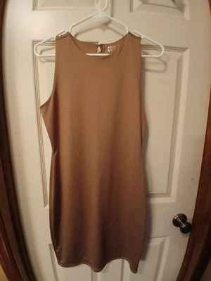 Madden NYC Short Mini Dress Women's Beige Size XL Polyester Stretch Sleeveless - Image 1 of 4