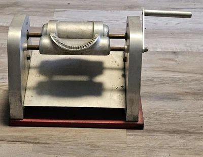 VINTAGE HAND CRANK HEAVY DUTY EMPANADA DUMPLING PIEROGIE MAKER MACHINE EARLY  - Image 1 of 4