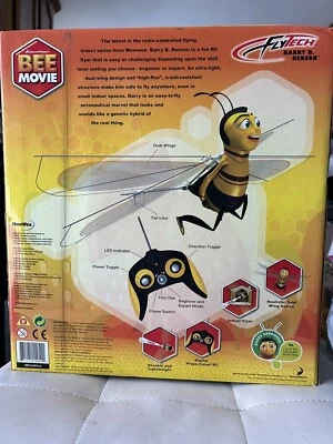 DreamWorks Bee Movie Flytech WowWee Barry RC Winged Flyer Radio Shack New 2007 - Image 1 of 4