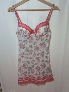 Marilyn Monroe Lingerie, Women's Size M, White and Pink - Picture 1 of 6
