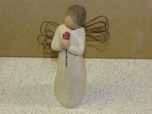**LOOK** Lovely WILLOW TREE Figurine "LOVING ANGEL" Free P+P (B) - Picture 1 of 3