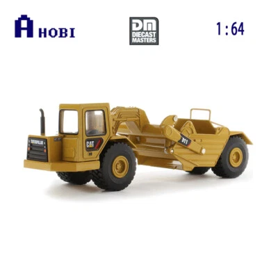 Diecast Masters 1:64 Scale CAT 611 Wheel Tractor Diecast Model Toy  - Image 1 of 2