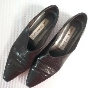 Via Spiga Italian Black Leather Croc Pointed Toe Flat Slip On Loafer Size 7.5 AA - Picture 1 of 3
