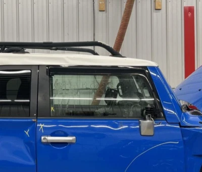 07-14 TOYOTA FJ CRUISER PASAJERO DELANTERO PUERTA DERECHA VENTANA CRISTAL SOLAMENTE Foto 1 de 4
