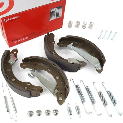 BREMBO Bremsbacken + Zubehör hinten für VAG A2 Ibiza 2 3 4 Fabia Golf 3 Polo 3 - Bild 1 von 3