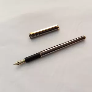 Alfred Dunhill Fountain Pen Gunmetal & Gold Plated Trim, Made in Germany - Picture 1 of 9