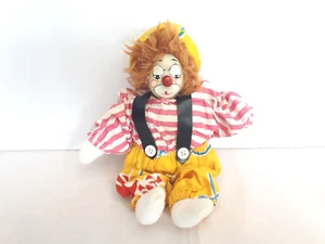 Vintage Clown 9 Zoll Stoffpuppe handbemalt Holzgesicht gestreifte Kleidung 1980er/90er GC - Bild 1 von 10