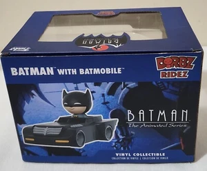 BATMAN CON BATIMÓVIL 34, Funko Dorbz Ridez exclusivo de la Legión de Coleccionistas NUEVO - Imagen 1 de 9