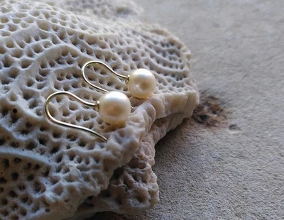 zarte Ohrringe Ohrhaken Perlen Gold 585 - Bild 1 von 3