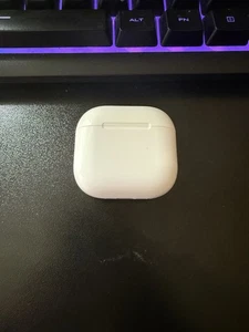 Apple AirPods (4ème génération) avec réduction active du bruit (ANC) - Photo 1 sur 3