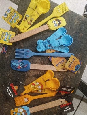GARFIELD- Stich Or Sponge- Silicone Baking  Measuring Spoons Mini Spatula -Brush - Image 1 of 4