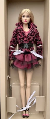 GREAT PRETENDER Lilith - Integrity Toys NU Face - Image 1 of 4