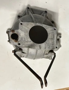 S10 T5 Bell Housing 2.5 2.8 Hydraulic Clutch Chevy T-5 Transmission 15596765 - Picture 1 of 7