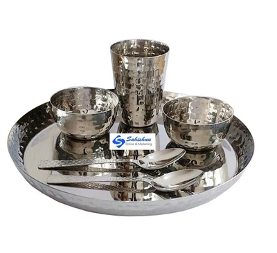 Juego de cena estilo martillo de acero inoxidable Sahishnu en línea y marketing, indio... Foto 1 de 4