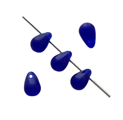 50 PEQUEÑAS 4x6mm Lágrimas de Sirena Azul Cobalto Vidrio Checo Lágrima Flecos Cuentas Foto 1 de 2