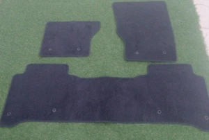 Juego de 3 alfombrillas Land Rover LR2 2013-2015 OEM PRIMERA SEGUNDA FILA JK52130A22AC8PVJ - Imagen 1 de 16