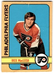 1972-73 O-Pee-Chee Rick MacLeish #105 PUNCHED Philadelphia Flyers - Picture 1 of 2