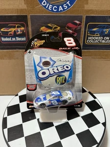 DALE EARNHARDT JR. #8 OREO RITZ 2006 1/64 DIECAST WINNER'S CIRCLE W/ HOOD MAGNET - Picture 1 of 7