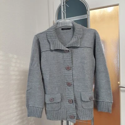 Passport Strickjacke Gr. 42 grau NEUWERTIG - Bild 1 von 4