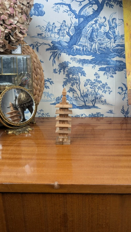 Jigsaw Puzzle Kumiki Japanese Wood to The Shaped Pagoda Crafts Popular of Japan - Image 1 of 4
