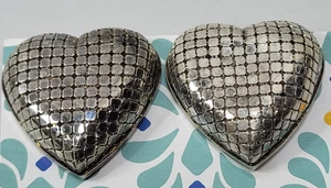 Pendientes de clip de malla/cota de malla tono plata grande en forma de corazón de colección - Imagen 1 de 7