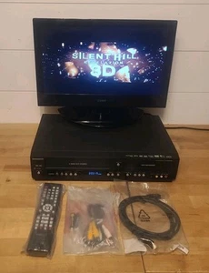 Magnavox ZV427MG9 Videorecorder/DVD Recorder Kombi mit Fernbedienung, Audio und HDMI Kabel! - Bild 1 von 10