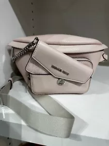 Michael Kors Maisie 2 In 1 Sling Pack Purse Bag Light Powder Blush Pink - Picture 1 of 4