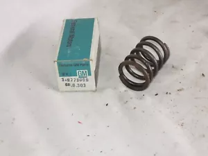 NOS GM # 9779009 valve spring in box - Picture 1 of 4