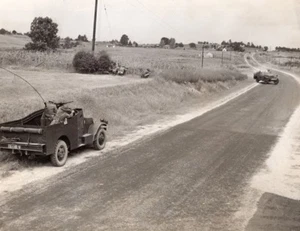 USA Chester SC Military Maneuvers Armored Cars WW2 WWII Old Photo 1941 - Picture 1 of 4