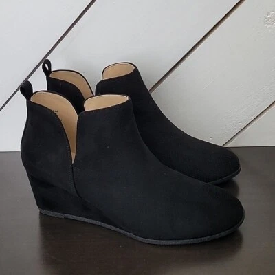 NEW Journee Collection Womens Mylee Black 9W Ankle bootie Boots - Image 1 of 4