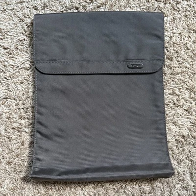 Tumi Alpha 3 Grey Nylon Laptop iPad File Folder Document Holder Case Organizer - Image 1 of 4