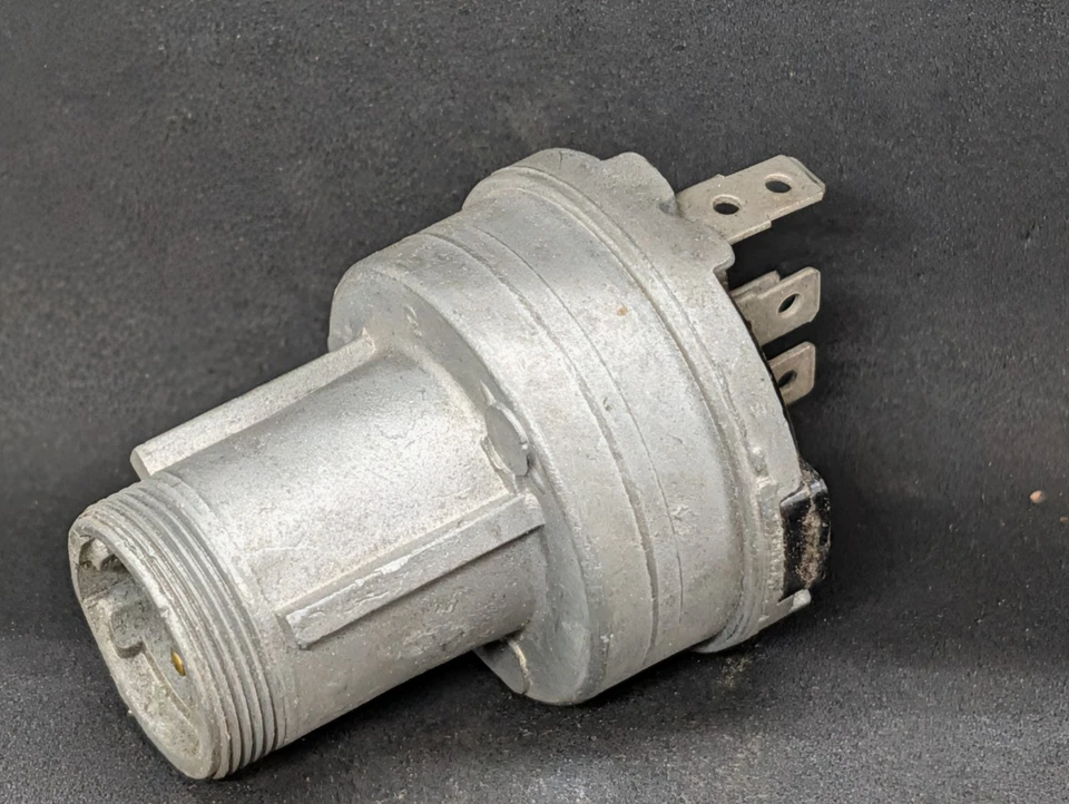 Nuevo de Lote Antiguo 1960 1961 1962 1963 1964 Chevrolet Corvair Monza Spyder Interruptor de Encendido Foto 1 de 4