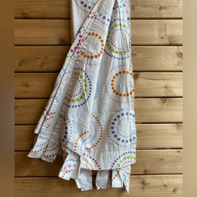 Juego de cortinas de diseño de círculo colorido Your Zone Foto 1 de 4