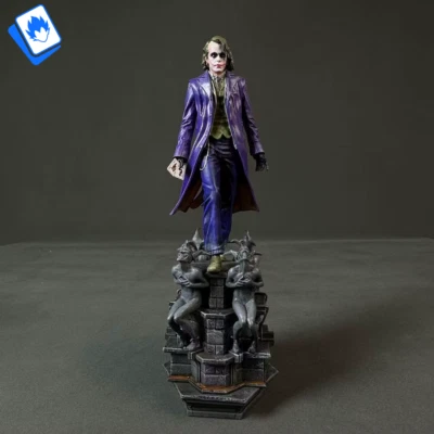 Action Figure DC Comics Joker 30cm STATUA DA COLLEZIONE Supereroi - Immagine 1 di 4