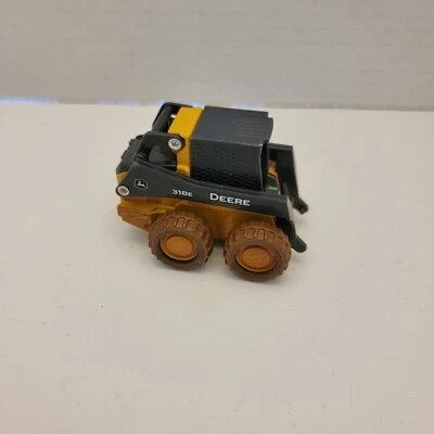 DEERE 318E MODEL EXCAVATOR rugged and fun tan brown 1:64 Scale ertl GUC  - Image 1 of 4