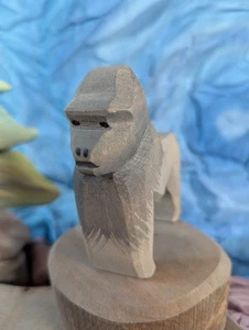 Ostheimer Gorilla stehend nicht erhältlich - Bild 1 von 4