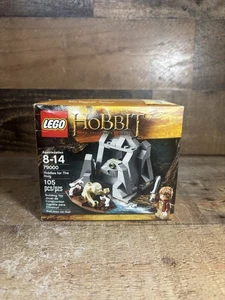 LEGO The Hobbit 79000 Riddles for the Ring Retired Set - Picture 1 of 3