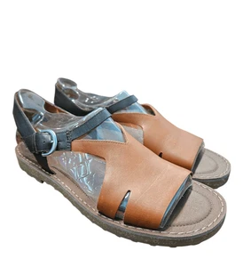 Camper Damen-Ledersandalen mit Bommel Größe 11 neu im Karton - Bild 1 von 9