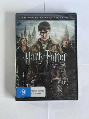 Harry Potter And The Deathly Hallows : Part 2, Two Discs  - Image 1 of 2