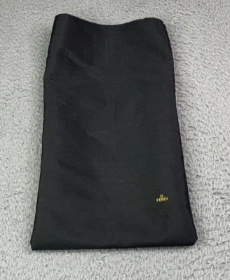 Auténtica funda para bolsa antipolvo Fendi Roma negra Foto 1 de 4