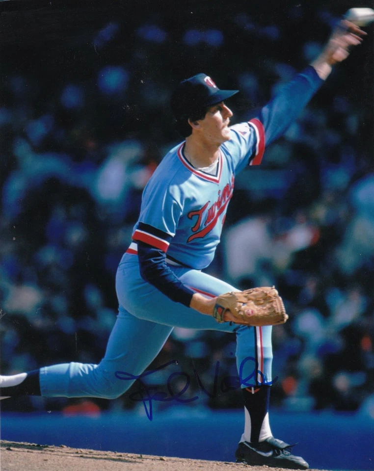 FRANK VIOLA MINNESOTA TWINS ACCIÓN FIRMADA 8x10 Foto 1 de 1