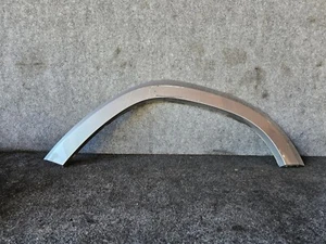MERCEDES X166 GL550 GLS550 GLS63 GUARDABARROS TRASERO IZQUIERDO MOLDURA ACAMPANADA OEM - Imagen 1 de 10